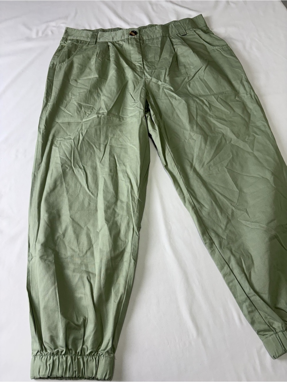 HALARA Olive Green Women's Elastic Cuffed Capris